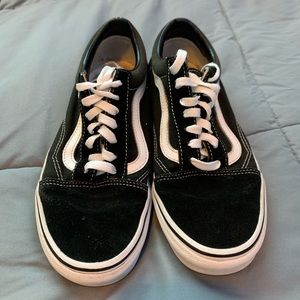 Classic Black Old Skool Vans